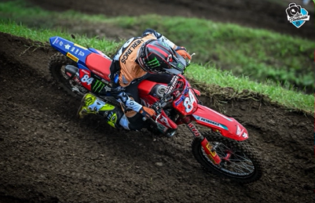 Jeffrey Herlings vítězem FastCross 2026. Druhý skončil Jan Pancar a třetí Liam Everts